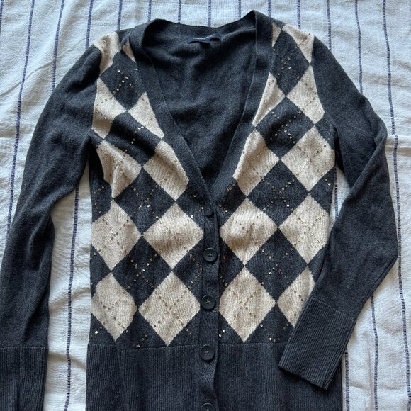 Banana Republic Sweaters - Banana Republic Vintage sweater, like new